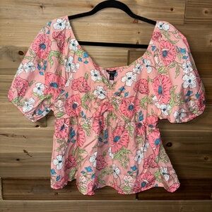 Versona  floral top
